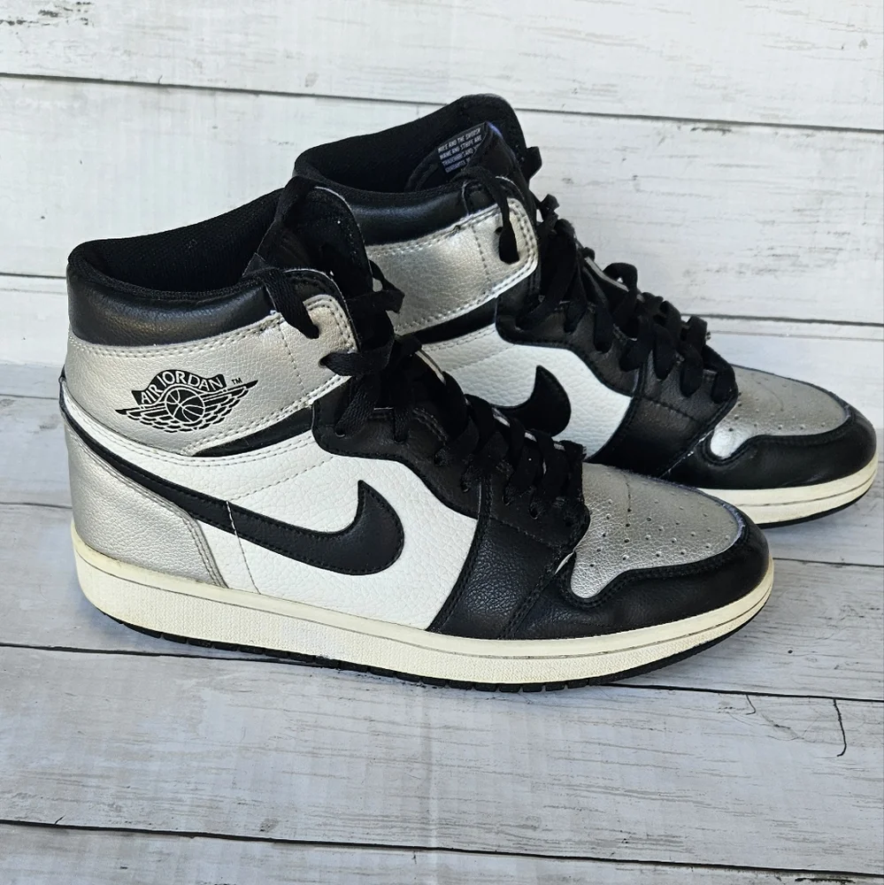 Nike‎ Air Jordan 1 High 'Silver Toe' Mens size 8